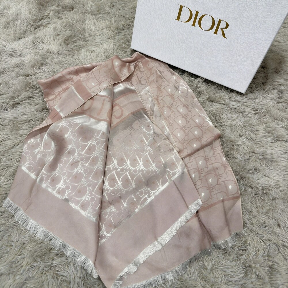 Dior Blush Tonal Oblique Signature Wrap - Picture 2 of 4